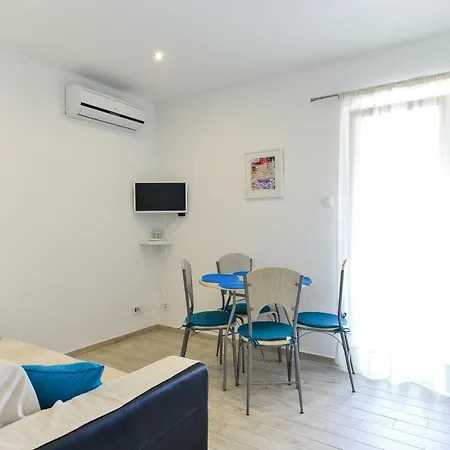 Keran Apartamento Sukošan