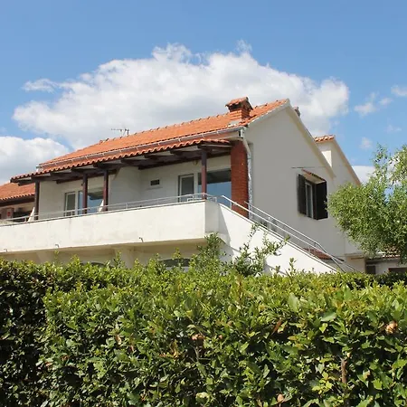 Keran Apartamento Sukošan