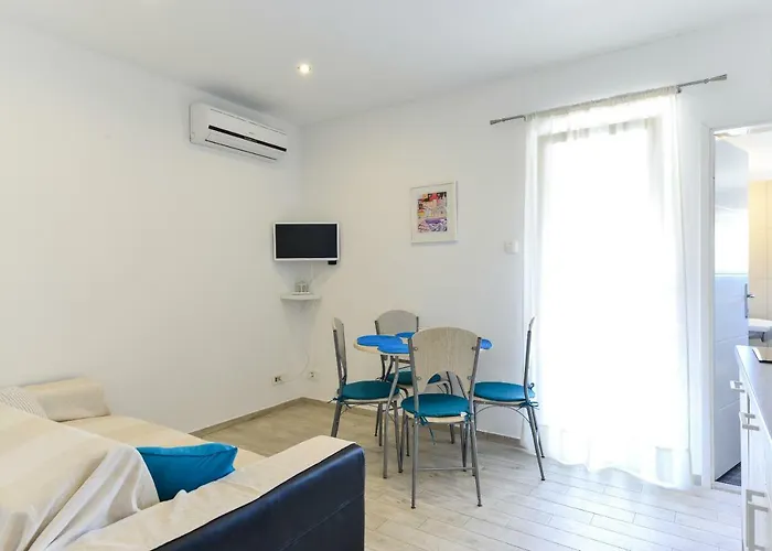 Keran شقة Sukošan